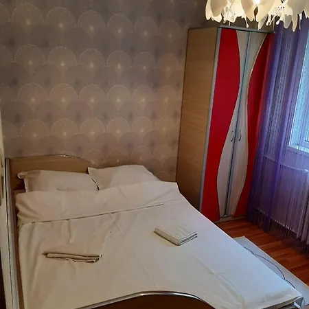 Apartament Corina Navodari
